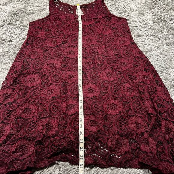 Signature by Robbie Bee Lace Sleeveless Dress Size 1x - Picture 7 of 8
